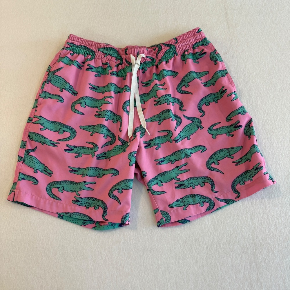 Chubbies Swim Trunks Men Medium Pink Alligator Print 7" Inseam Elastic Waist